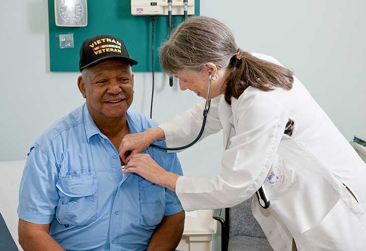 veteran soldier care patient comfortable pain care